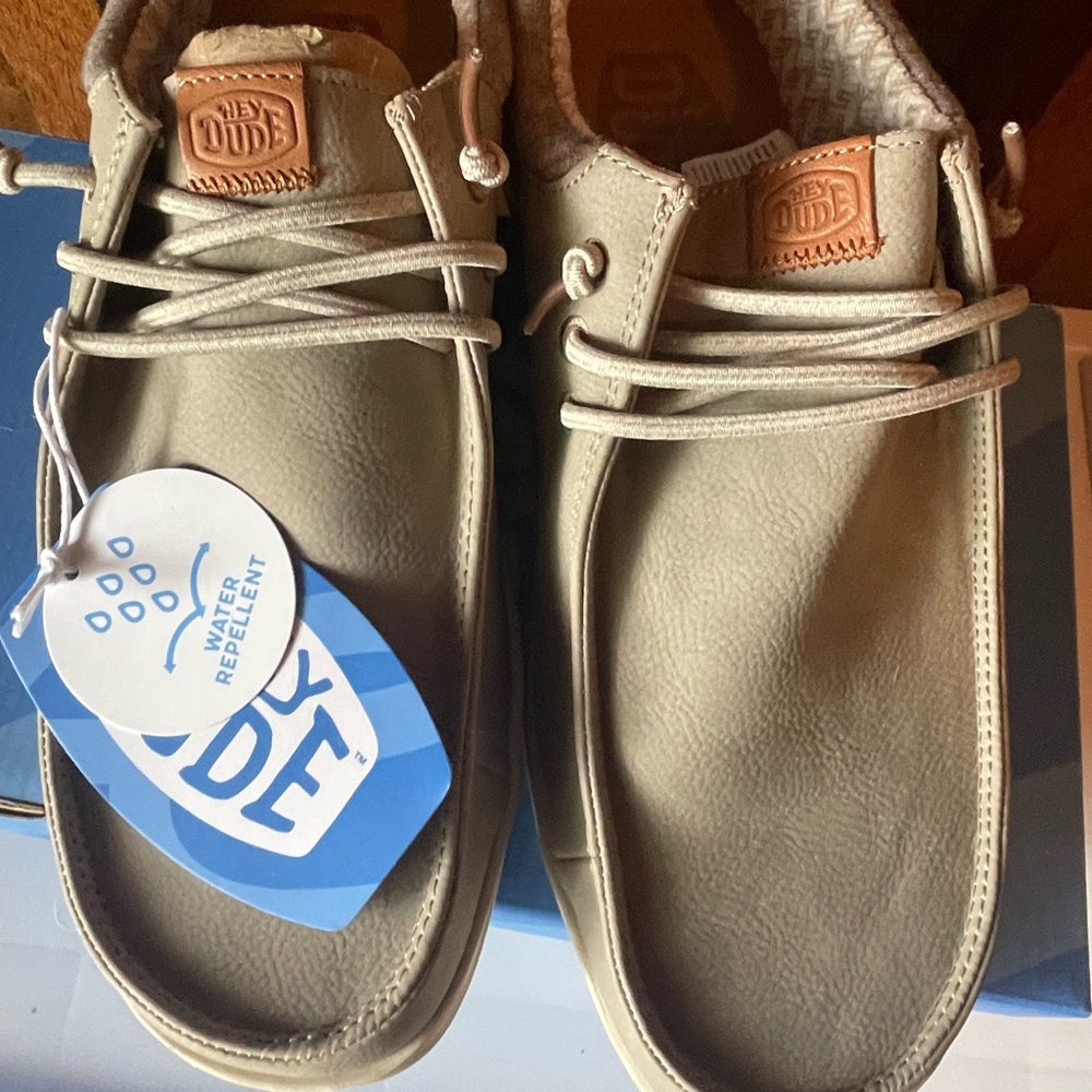 Hey Dude Paul Classic Slip on Shoe - Picture 8 of 10